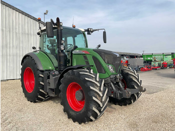 Farm tractor FENDT 722 Vario