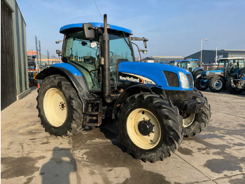 Farm tractor New Holland TS135A Plus: picture 4