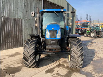 Farm tractor New Holland TS135A Plus: picture 3