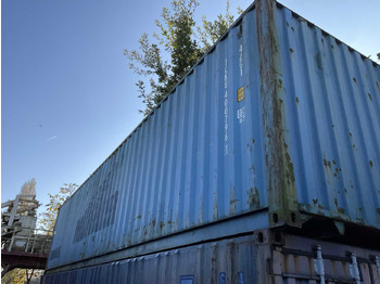 Shipping container