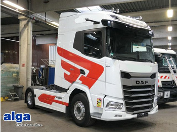 Tractor unit DAF XG 530
