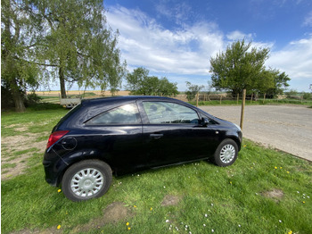 Car Opel Corsa 1.2: picture 4