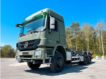 Container transporter/ Swap body truck MERCEDES-BENZ Actros 3344