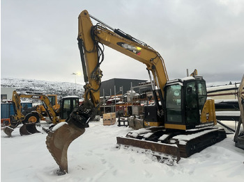 Excavator CATERPILLAR