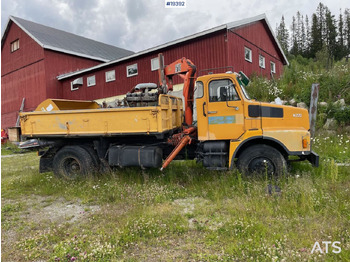 Dropside/ Flatbed truck VOLVO