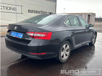 Car 2018 Skoda Superb: picture 5