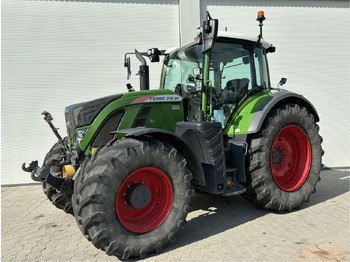 Farm tractor FENDT 718 Vario