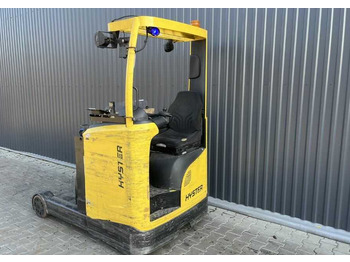 Reach truck HYSTER