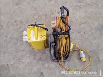 Construction equipment 110 Volt Transformer, 110 Volt Extention Leads (3 of): picture 2