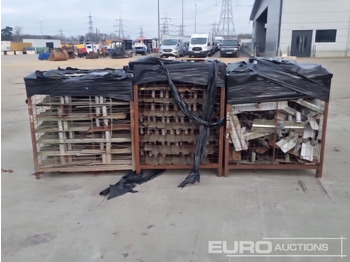 Construction equipment Stillage of Metal Heras Fencing Feet (6 of): picture 2