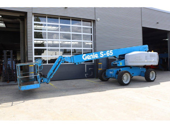 Telescopic boom GENIE