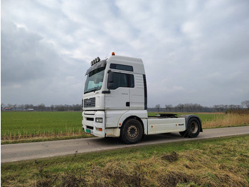 Cab chassis truck MAN