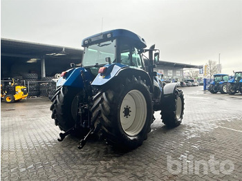 Farm tractor New Holland T7550: picture 4