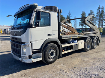 Skip loader truck VOLVO