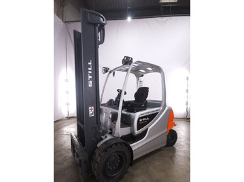 Electric forklift STILL RX60