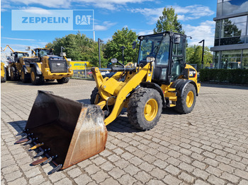 Wheel loader CATERPILLAR 908M