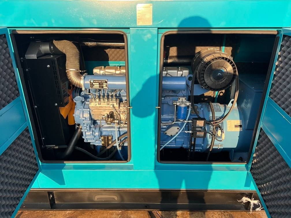 New Generator set Ricardo 200KVA (160KW) SILENT GENERATOR 3 PHASE 50HZ 400V: picture 7