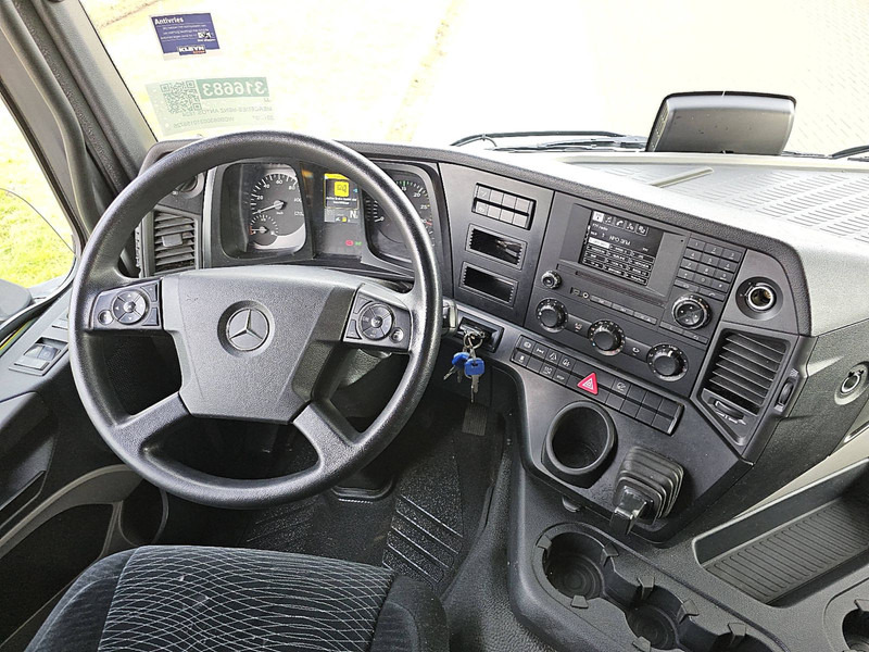 Leasing of Mercedes-Benz ANTOS 1824 Mercedes-Benz ANTOS 1824: picture 8