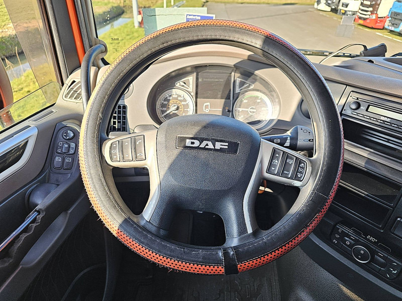 Tractor unit DAF XF 450: picture 10