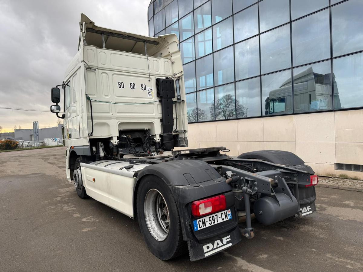 Tractor unit DAF XF105 460: picture 10