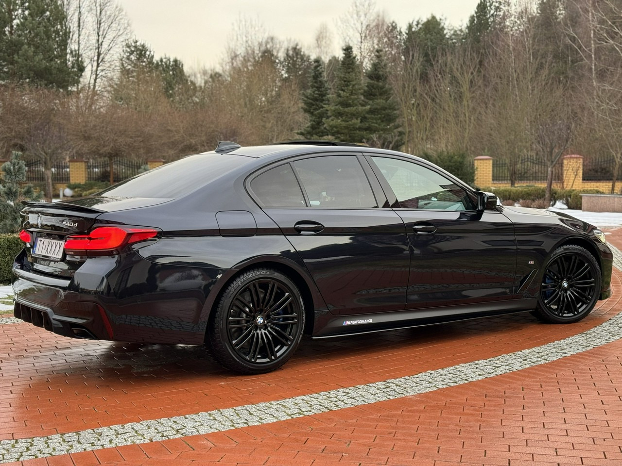 Car BMW 540: picture 12