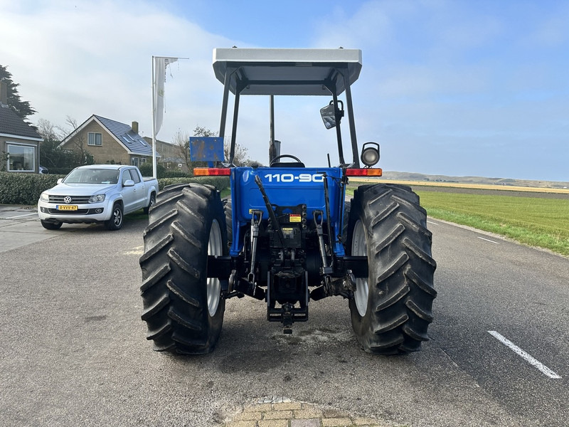 Farm tractor New Holland 110-90 DT: picture 9