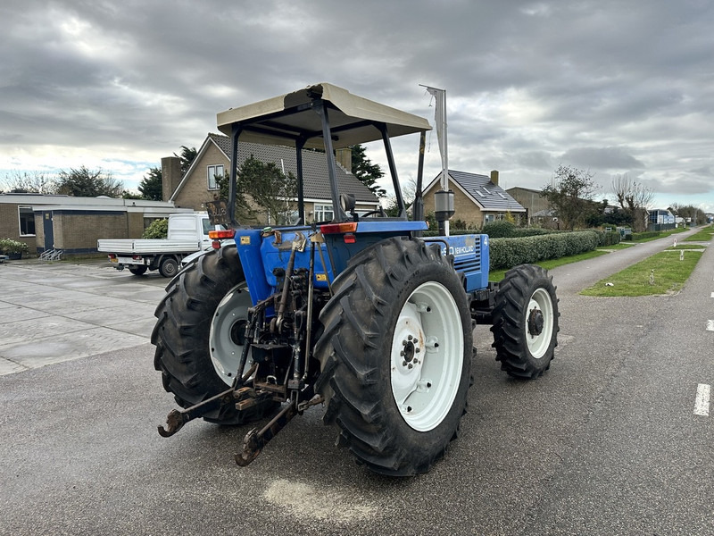 Farm tractor New Holland 110-90 DT: picture 9