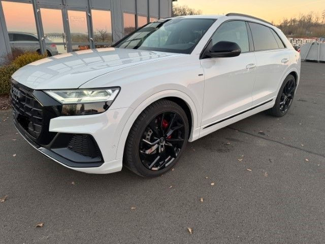 Car Audi Q8 50 TDI quattro 3 x S- Line + Pano+ Luft +22Zo: picture 1