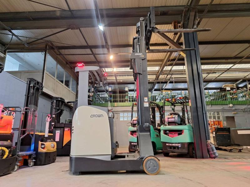 Reach truck Crown ESR5260-2,0: picture 14