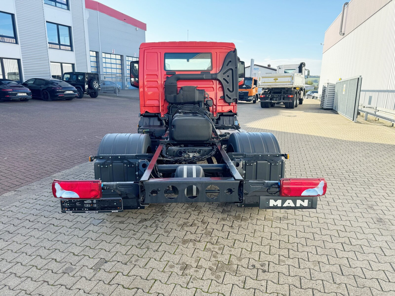 New Cab chassis truck MAN TGL 8.190 4x2 BB CH TGL 8.190 4x2 BB CH, Nebenantrieb: picture 11