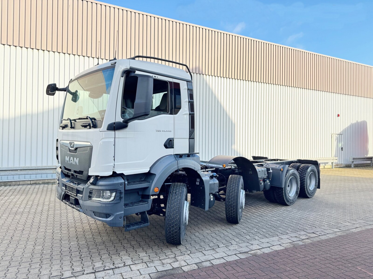 Leasing of MAN TGS 41.440 8x4 BB TGS 41.440 8x4 BB, 5x VORHANDEN, Meiller Stahlmulde 18m³ MAN TGS 41.440 8x4 BB TGS 41.440 8x4 BB, 5x VORHANDEN, Meiller Stahlmulde 18m³: picture 8