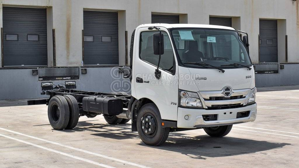 New Cab chassis truck HINO 714 Chassis, 4.2 Tons (Approx.), Single cabin with TURBO, ABS and AIR BAG MY23: picture 16