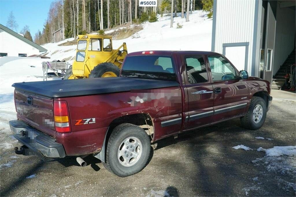 Box truck Chevrolet 1500 Silverado: picture 9