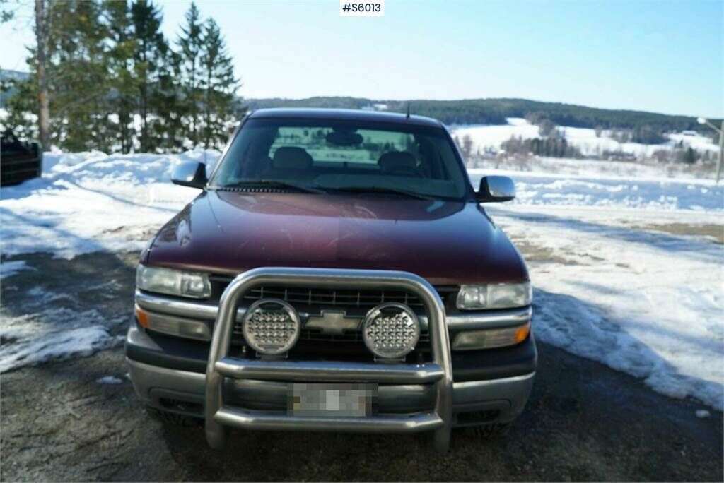 Box truck Chevrolet 1500 Silverado: picture 10