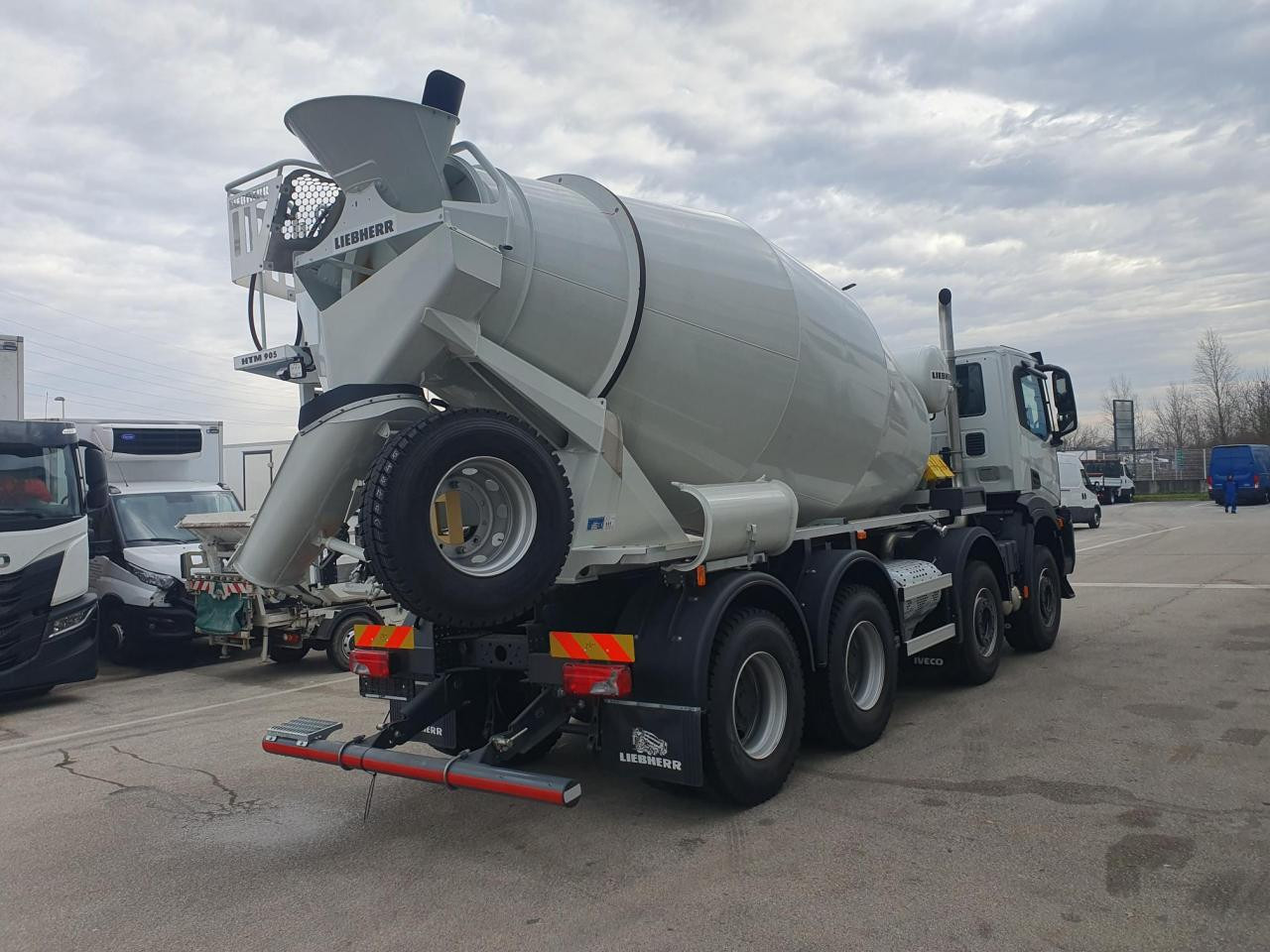 Concrete mixer truck IVECO Stralis X-Way X-Way AD360X42BZ HR OFF: picture 6