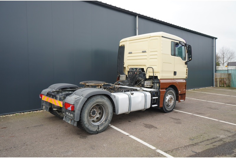 Tractor unit MAN TGX 18.400 RETARDER MANUAL GEARBOX 674.300km: picture 7