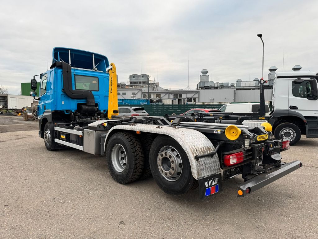 Hook lift truck DAF CF 480 6X2 Abroller Funk 8 Stück  neue Pirelli: picture 13