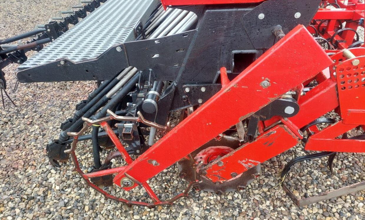 Combine seed drill HE-VA COMBI SEEDER 4 M: picture 8