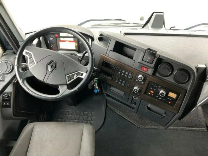 Tractor unit Renault T520 Sleep cab | Leasing: picture 10