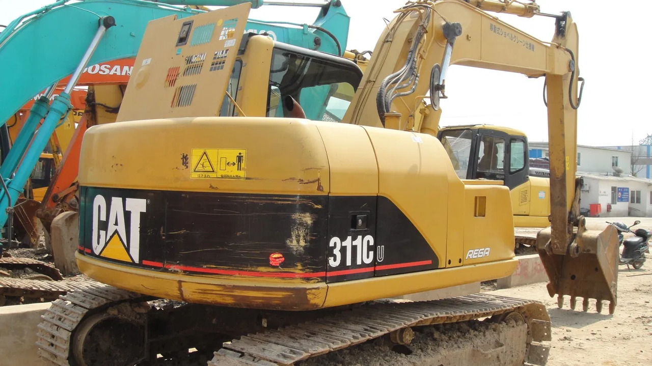 Crawler excavator Medium Size Second Hand Japan Imported Caterpillar 311c 311 Crawler Excavator: picture 8