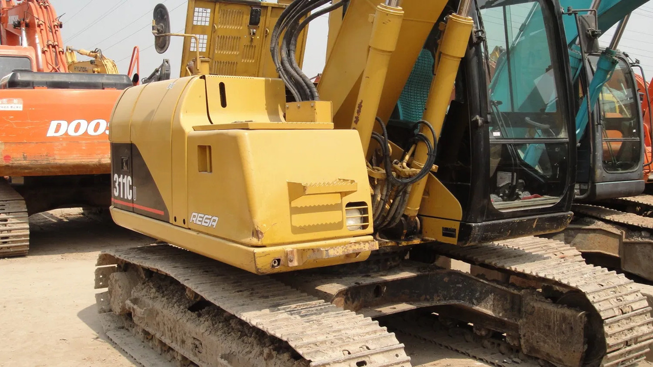 Crawler excavator Medium Size Second Hand Japan Imported Caterpillar 311c 311 Crawler Excavator: picture 12