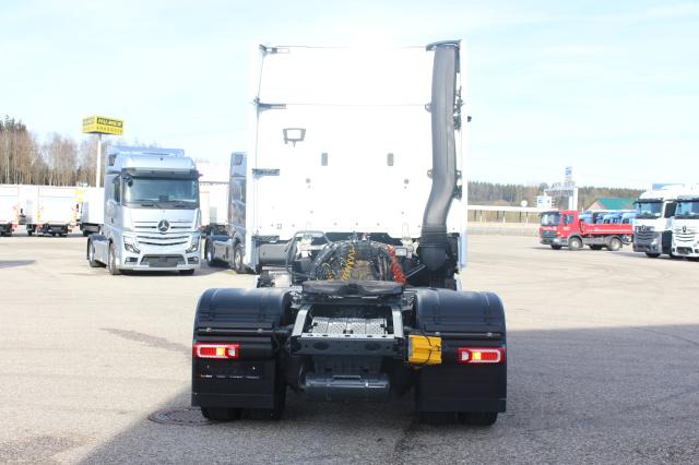 Tractor unit Mercedes-Benz Actros 1848 LS: picture 7