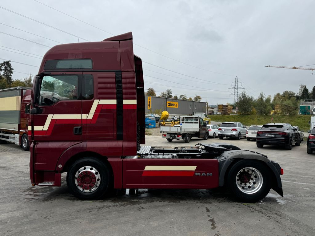 Tractor unit MAN TGX 18.440: picture 8