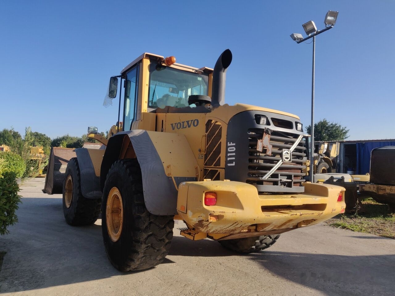 Wheel loader Volvo L110F: picture 11