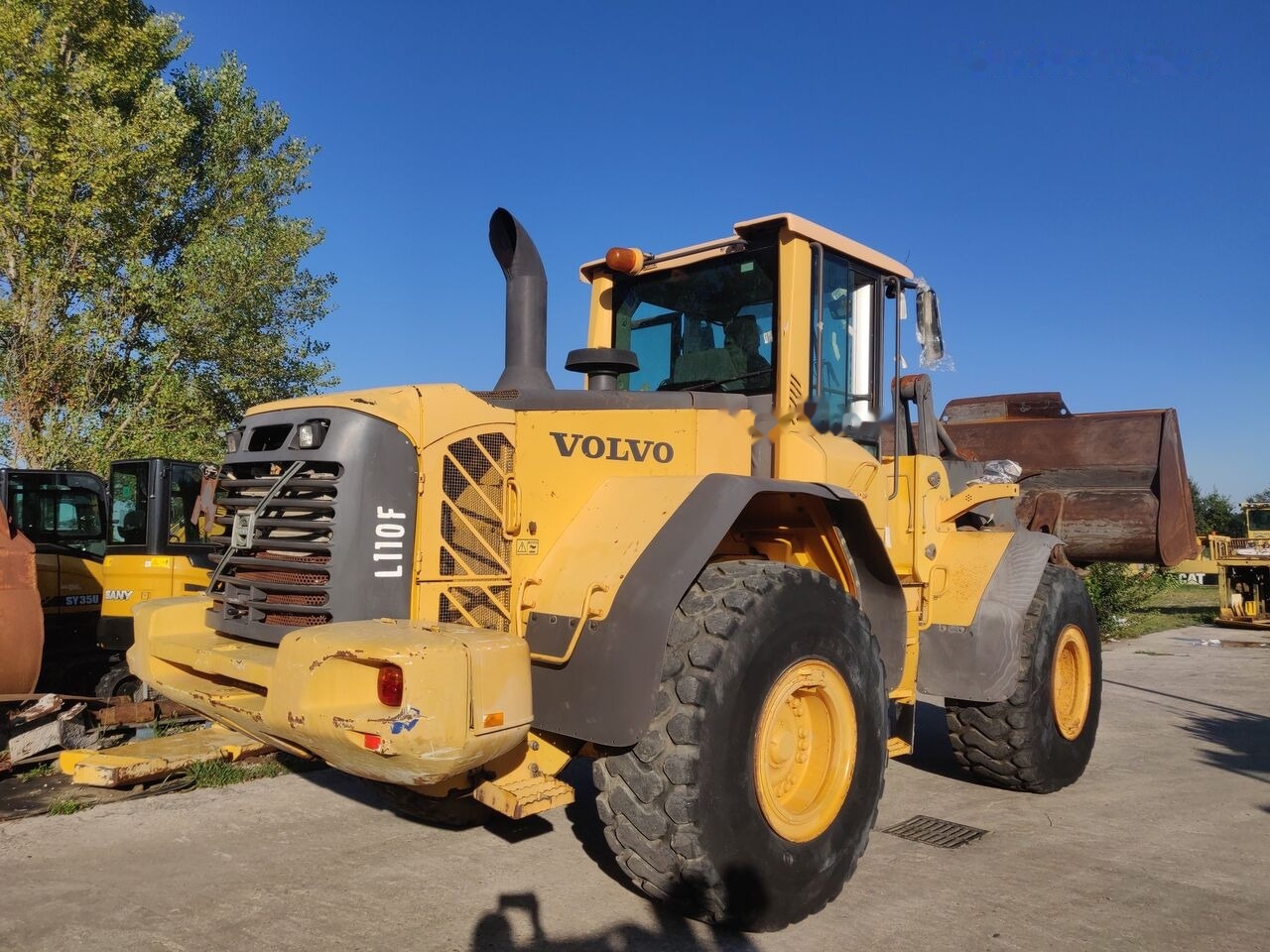 Wheel loader Volvo L110F: picture 10