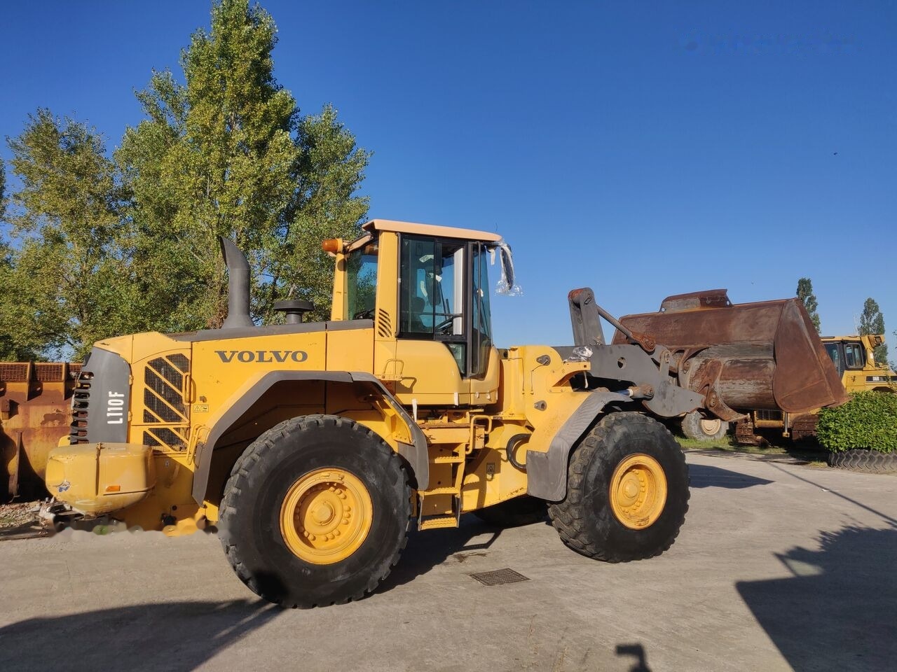 Wheel loader Volvo L110F: picture 9