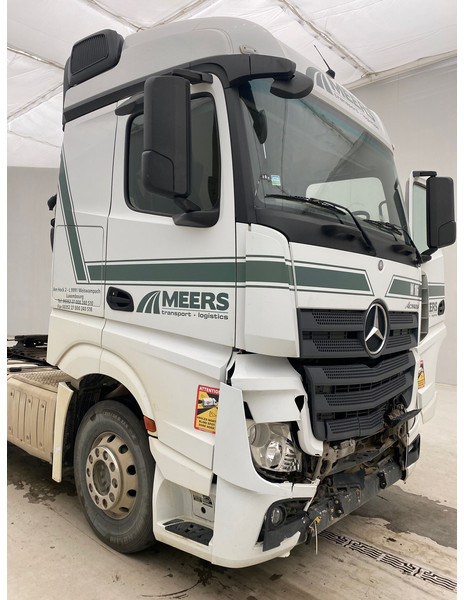 Tractor unit Mercedes-Benz Actros 1843: picture 14