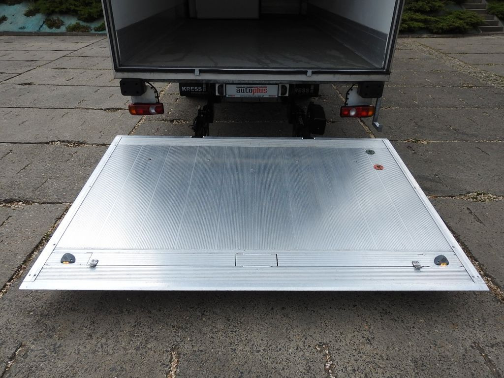 Leasing of Mitsubishi CANTER FUSO  CONTAINER  REFRIGERATOR  -4*C LIFT  Mitsubishi CANTER FUSO  CONTAINER  REFRIGERATOR  -4*C LIFT: picture 15