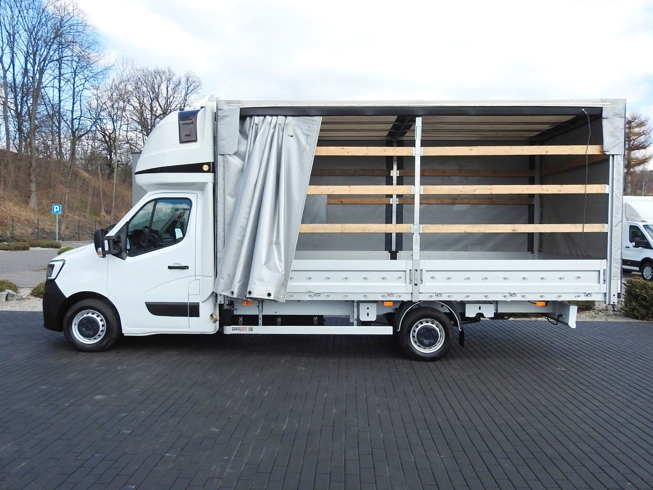 Curtain side van Renault MASTER  PRITSCHE PLANE 10 PALETTEN WEBASTO: picture 9
