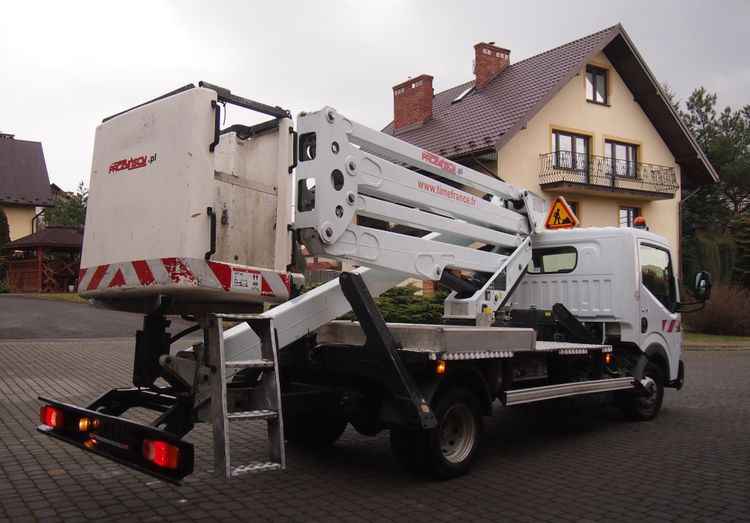 Truck mounted aerial platform Samochód Renault Isoli PLE194/10N  2015 Renault Maxity Zwyżka Podnośnik koszowy: picture 9